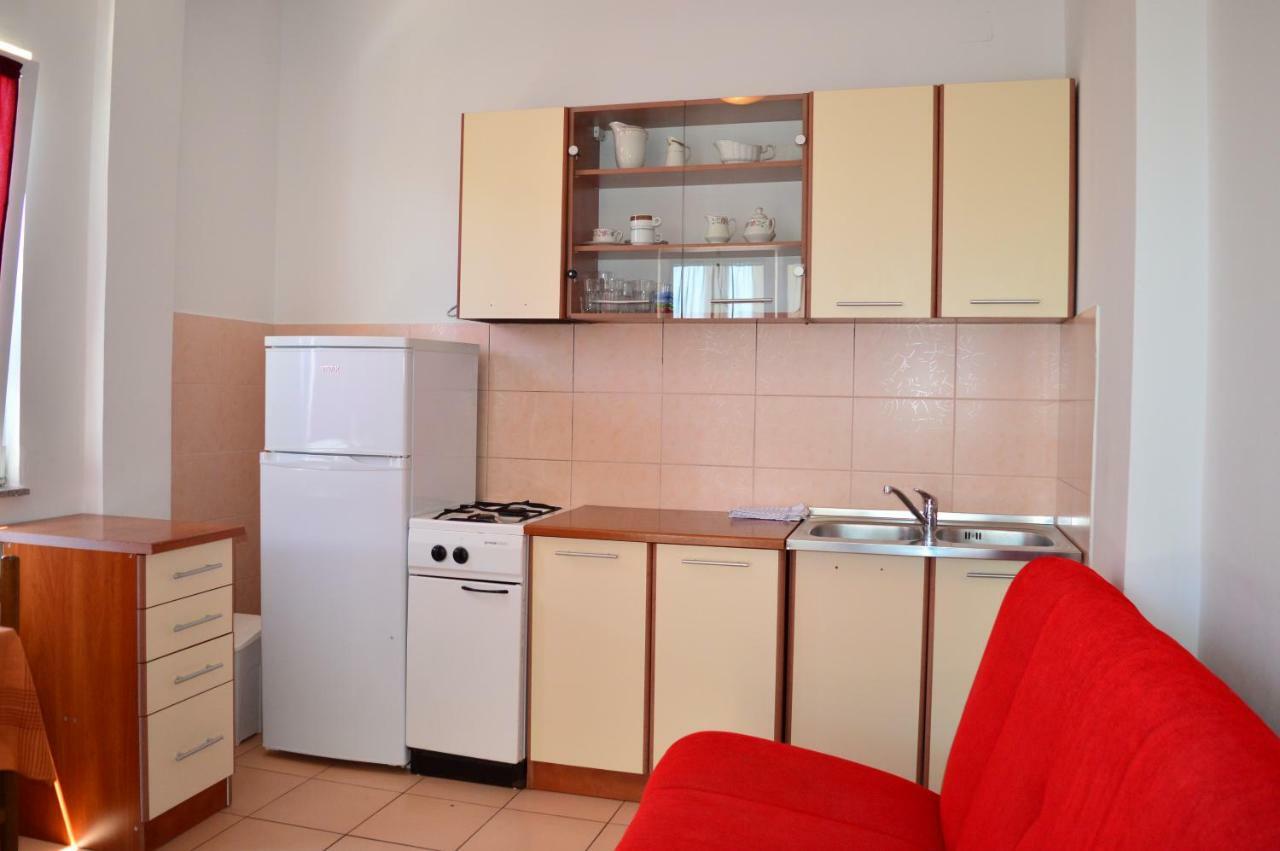 Apartmani Macak II 诺瓦利娅 外观 照片