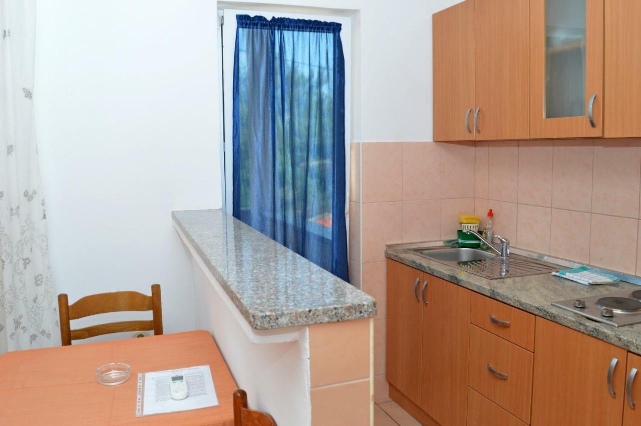 Apartmani Macak II 诺瓦利娅 外观 照片