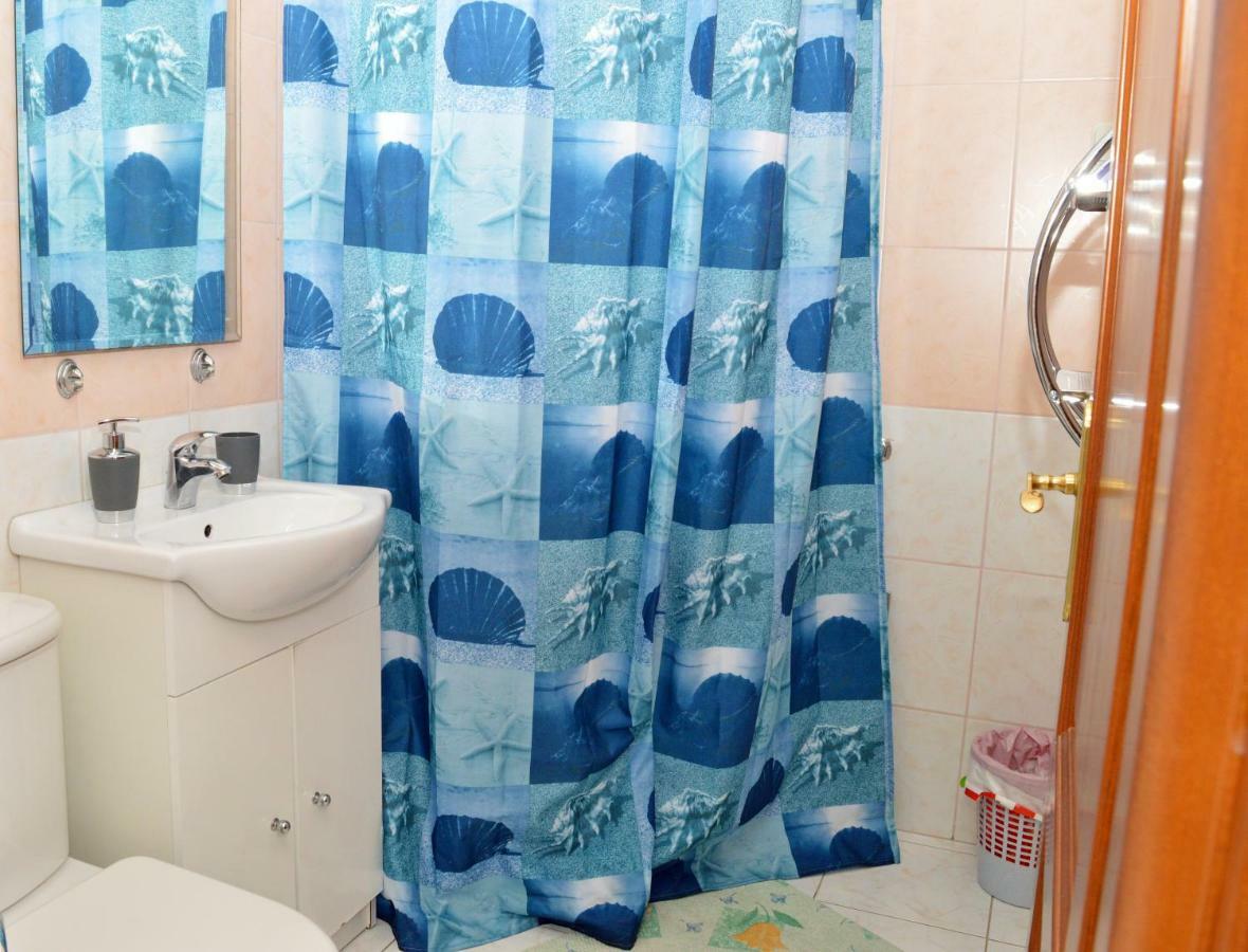 Apartmani Macak II 诺瓦利娅 外观 照片